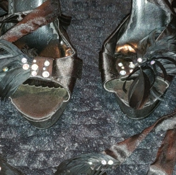 Black Lace Up Heels - Picture 2 of 3